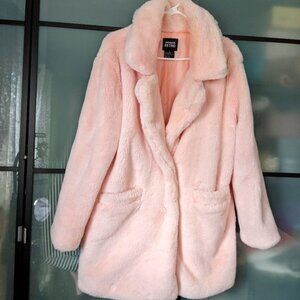 🛍Beautiful pink fur💓
